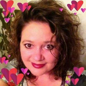 Meet your Posher, Alison